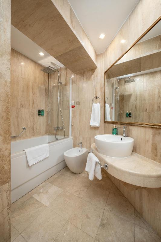 Business Suite image 4