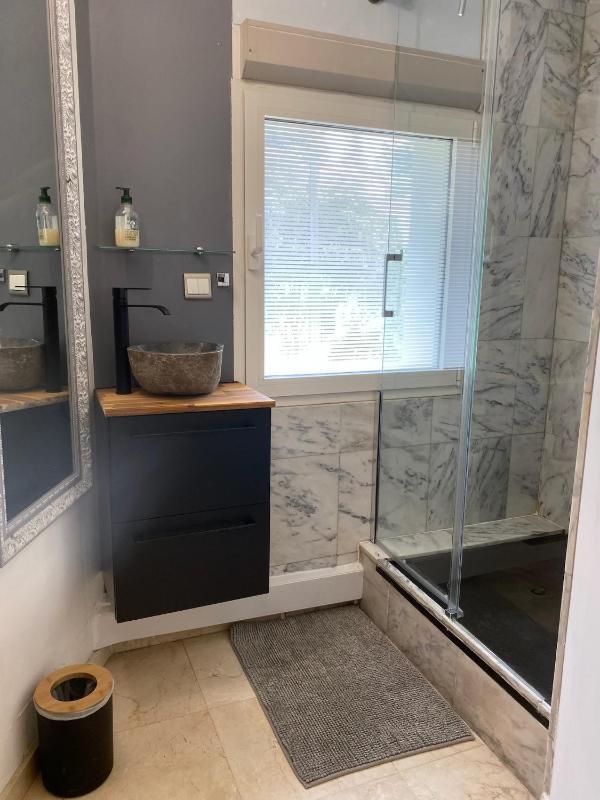 Villa St Jean SUITE Romantique - image 17