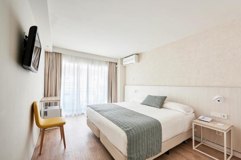 Double or Twin Room image 1