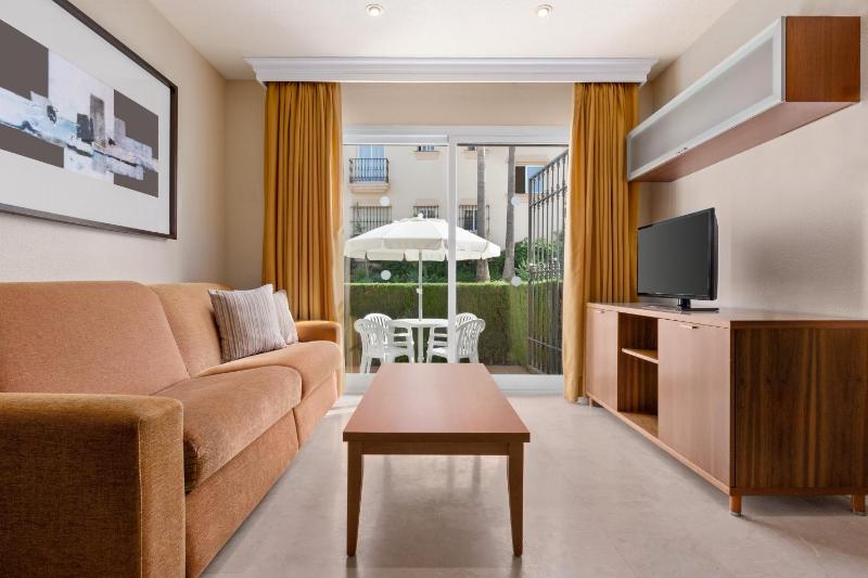Premium One-Bedroom Apartment image 1