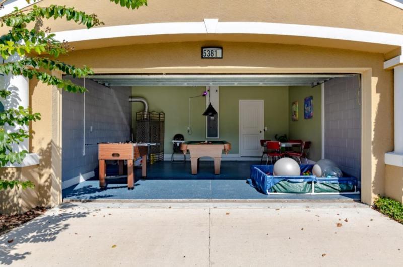 Davenport Villa - Stay10 - Parking - Pool - HotTub - image 6