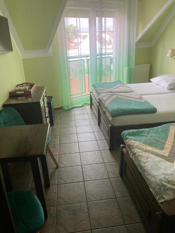 Pod Delfinem Rewal - image 31
