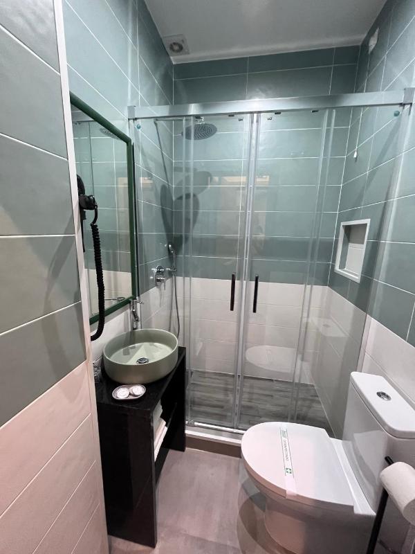 Budget Double Room image 2