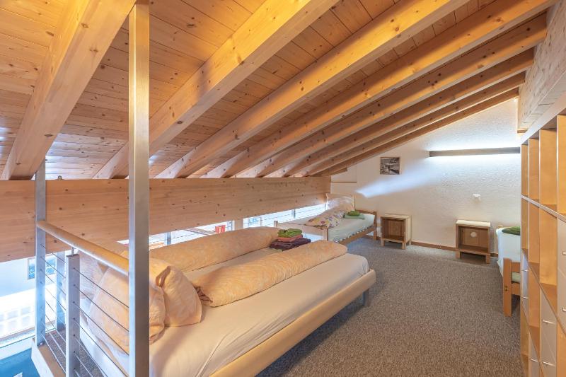 One-Bedroom Apartment - Penthouse  image 4