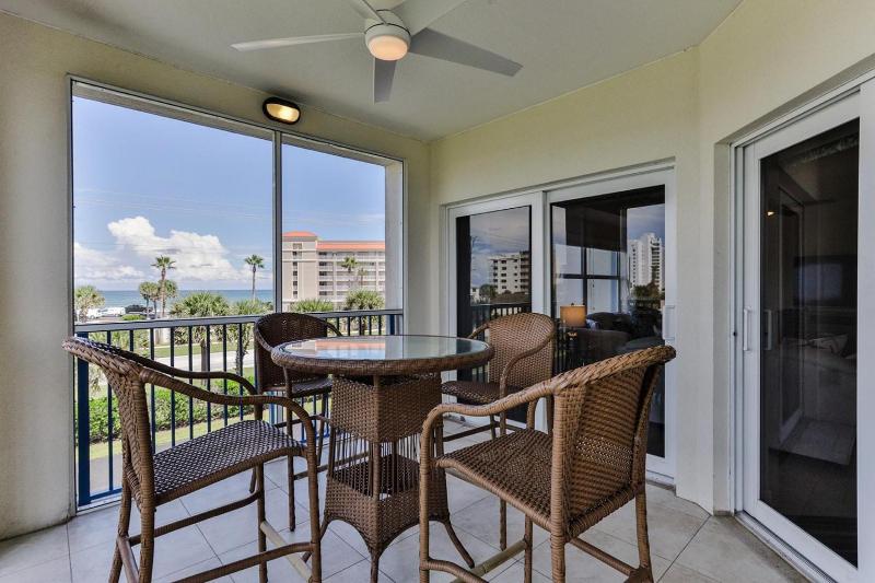 Immaculate Oceanview Oceanwalk 32 Condo! 19-307 - image 12