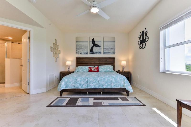 Immaculate Oceanview Oceanwalk 32 Condo! 19-307 - image 25