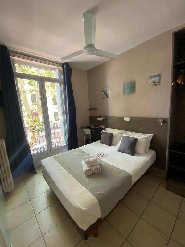 Economy Double Room image 2
