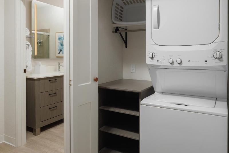 WaterWalk Extended Stay by Wyndham Jacksonville Deerwood Pk - image 29
