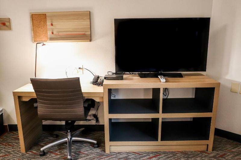 Studio Queen Suite image 4