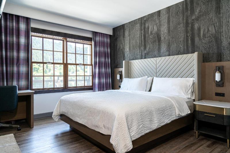 Standard Room image 2