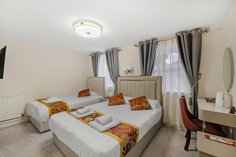 Double or Twin Room image 1