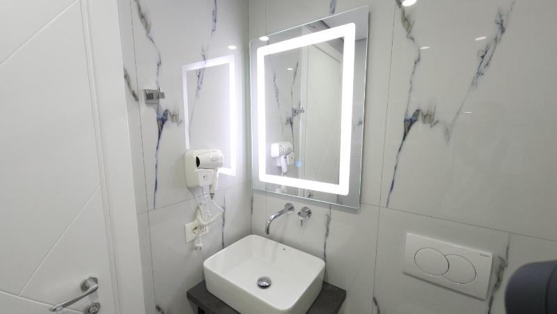 Noa Boutique Hotel - image 12