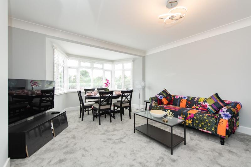 Solent Court - image 5