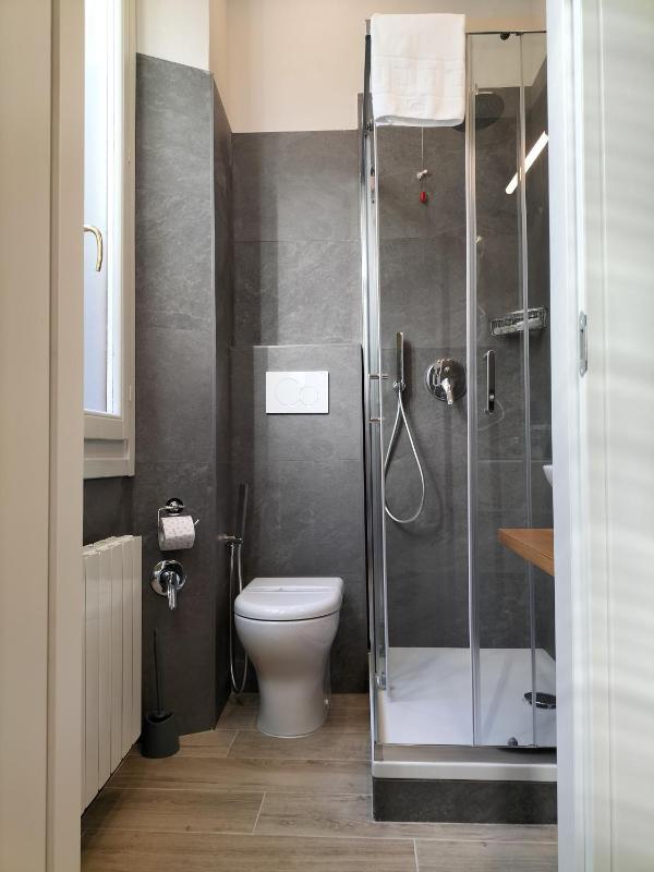Standard Triple Room image 3