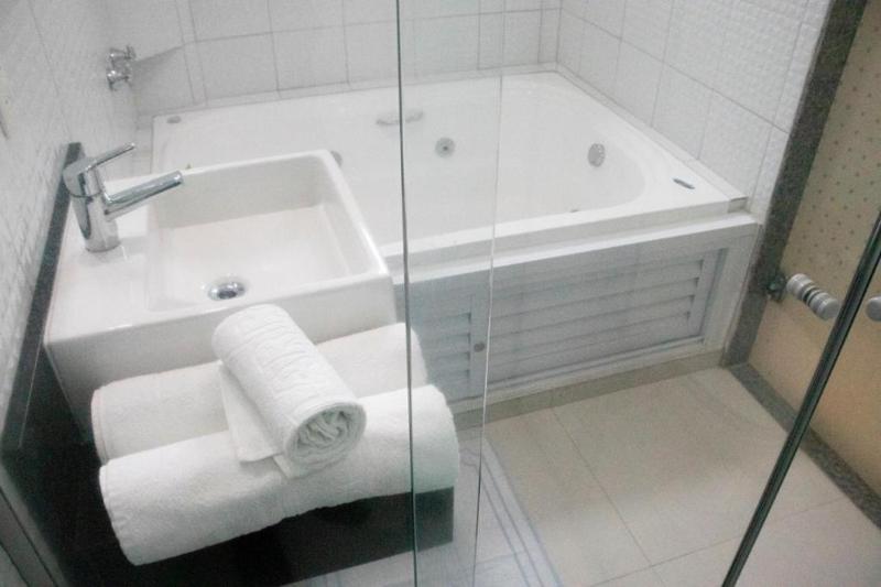 Polar Rio Hotel - image 34
