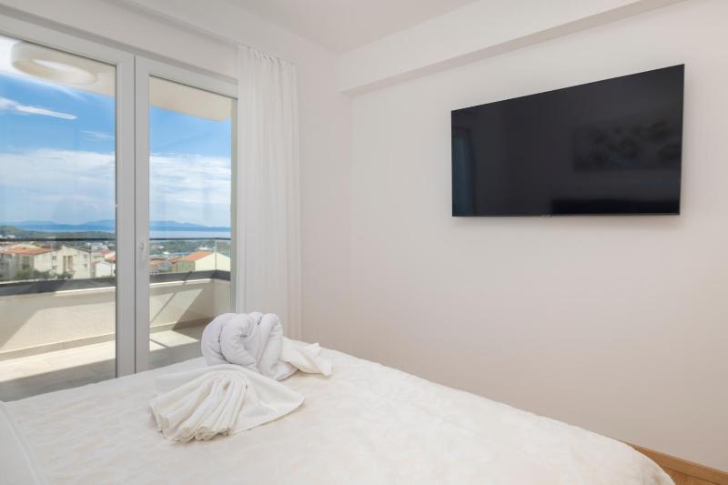 LuSi Apartman Makarska - image 44