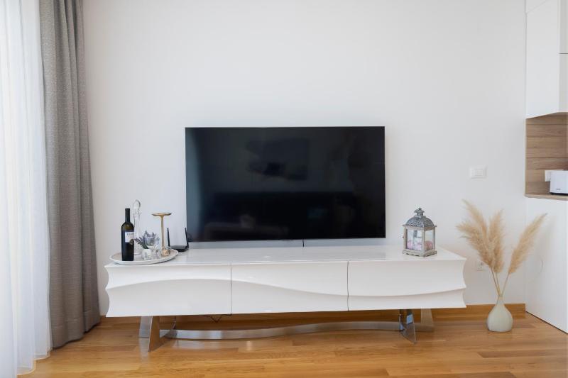 LuSi Apartman Makarska - image 9