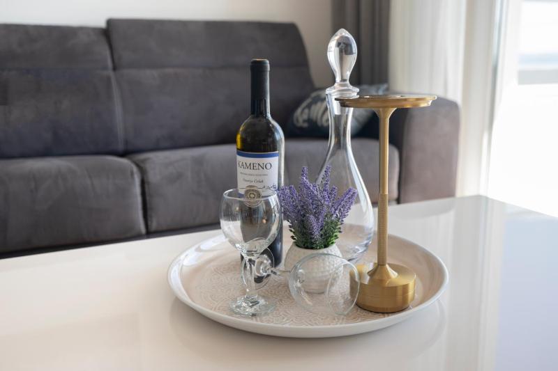 LuSi Apartman Makarska - image 33