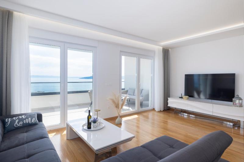 LuSi Apartman Makarska - image 30