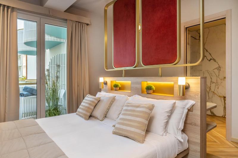 Salus Smart & Chic Hotel - image 1