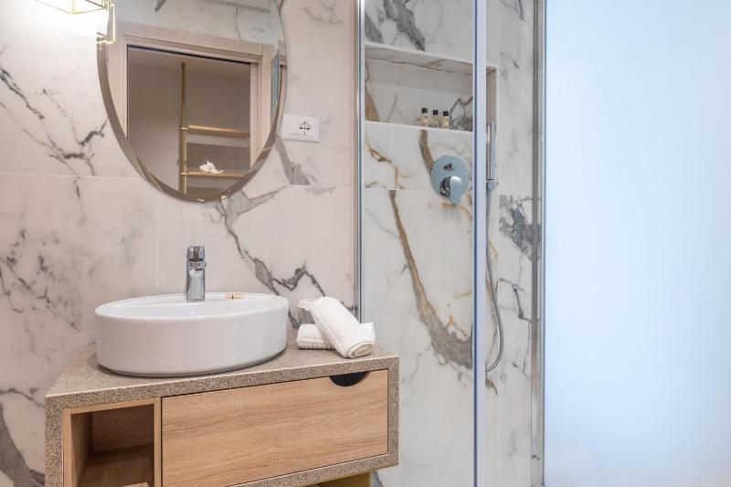 Salus Smart & Chic Hotel - image 9
