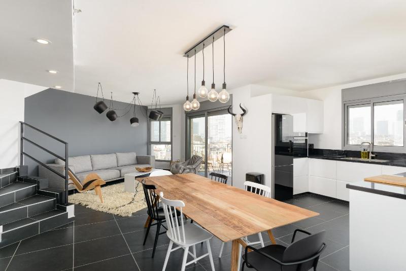 Neve Tsedek-Florentin-Design Duplex Penthouse by HolyGuest - image 15