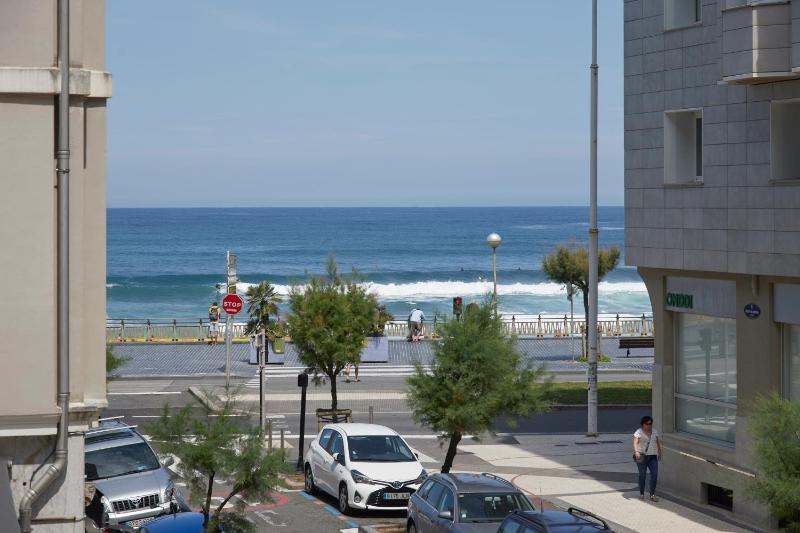 Always Easy l Hobe - image 8