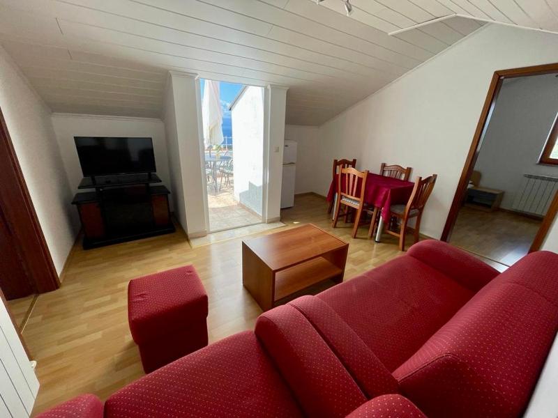 Apartment image 3