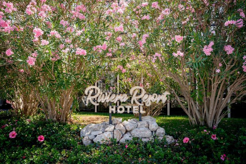 Riviera Resort Hotel - image 7