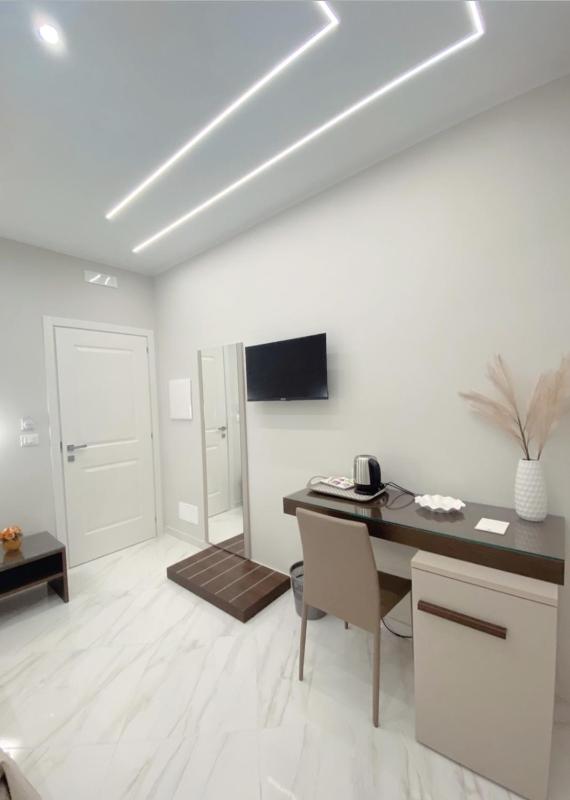 Meligrana Central Rooms - image 2