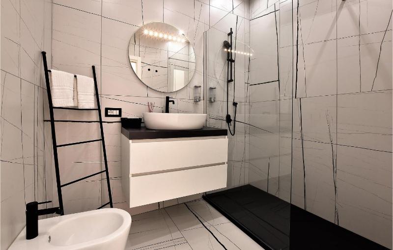 Cozy Home In Catania With Sauna - image 23