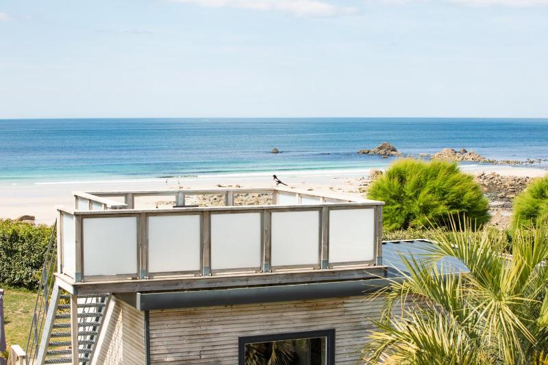Bungalow Suite with Sea View and Roof Top Terrasse image 3