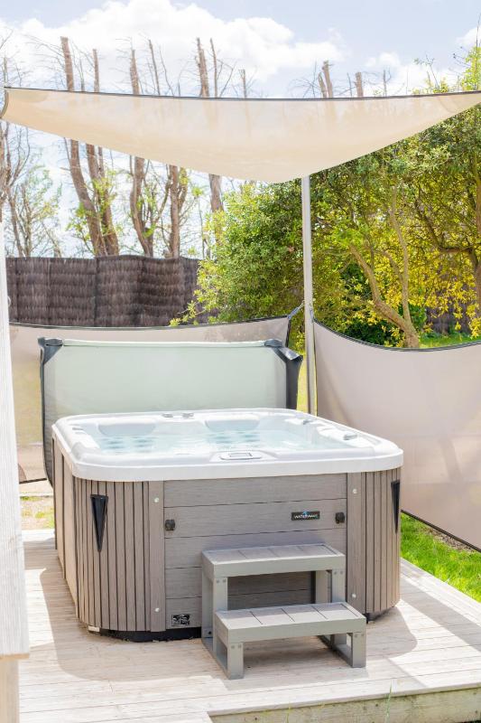 Bungalow Suite with Sea View, Roof Top Terrasse and Private SPA image 4