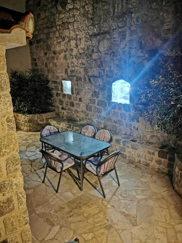 Villa image 3