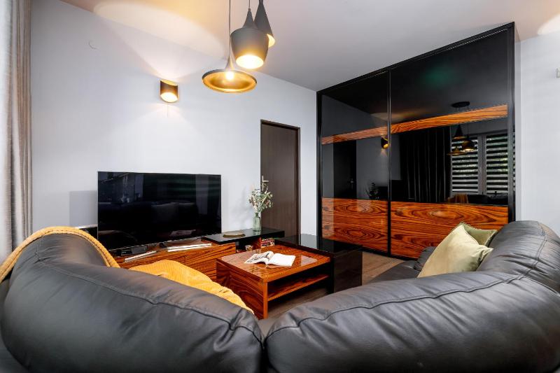 Stylish Korfantego Apartment next to Spodek by Noclegi Renters - image 16