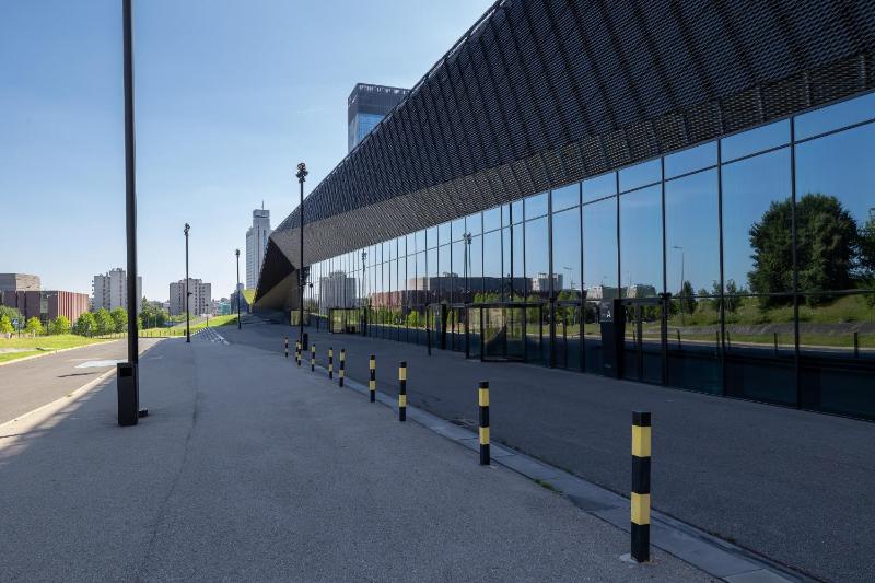 Stylish Korfantego Apartment next to Spodek by Noclegi Renters - image 21