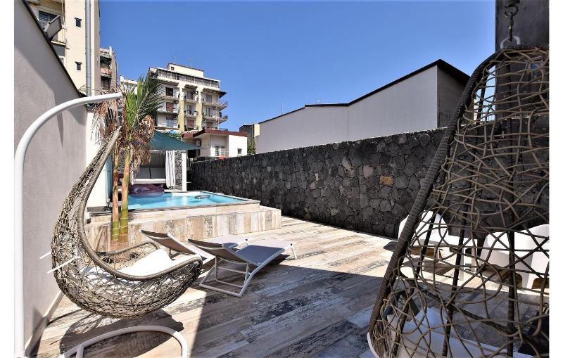 Cozy Home In Catania With Sauna - image 26