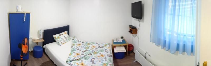 Single Room image 2