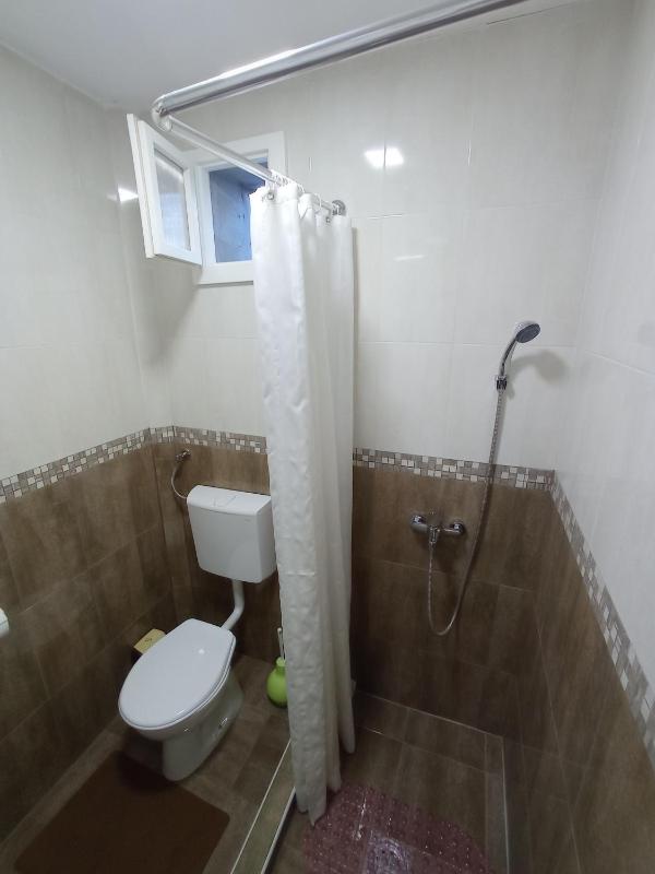 Double or Twin Room image 3
