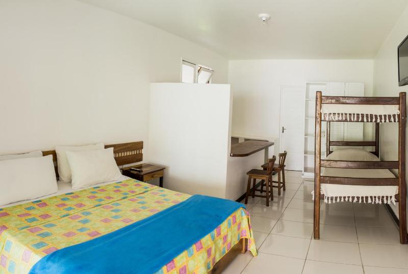 Quadruple Room with Private Bathroom image 2