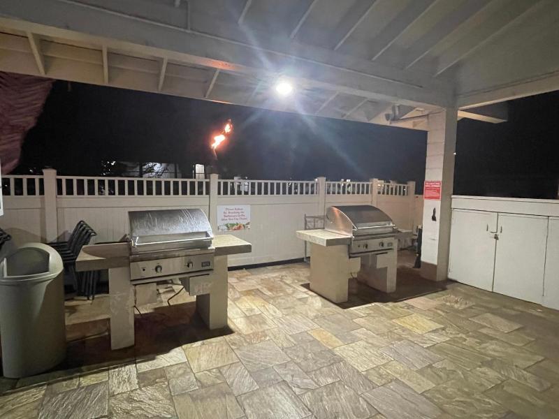 DELUXE PANORAMIC OCEAN VIEW - Dual AC - RENOVATED - FULLY EQUIPPED - SELF MGMT FREE PARKING - image 24