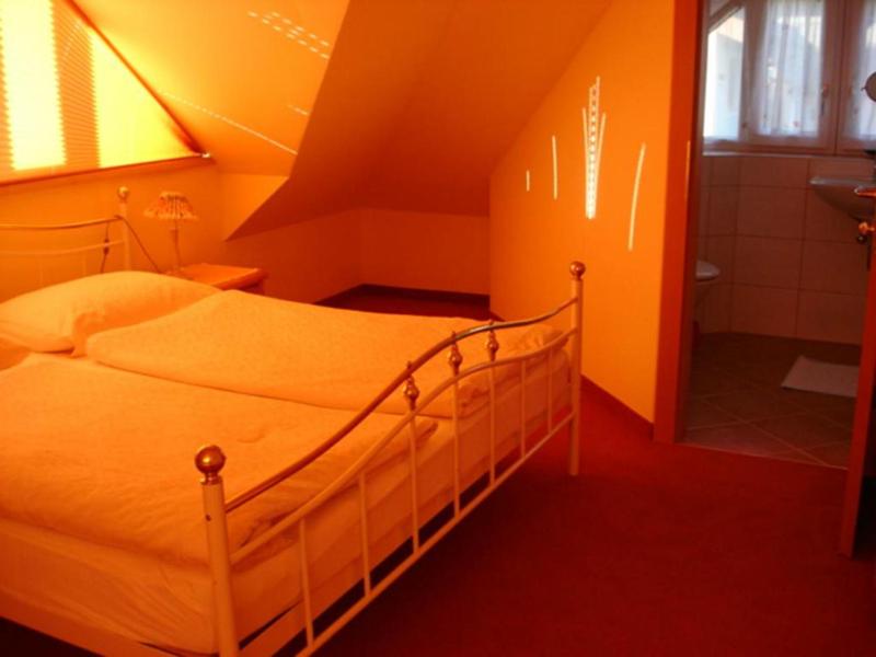 Large Two-Bedroom Apartment with Balcony image 4