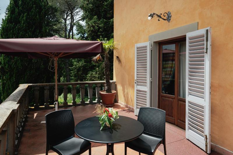 Suite with Balcony image 3