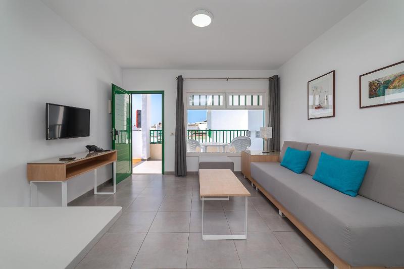 One-Bedroom Apartment image 1