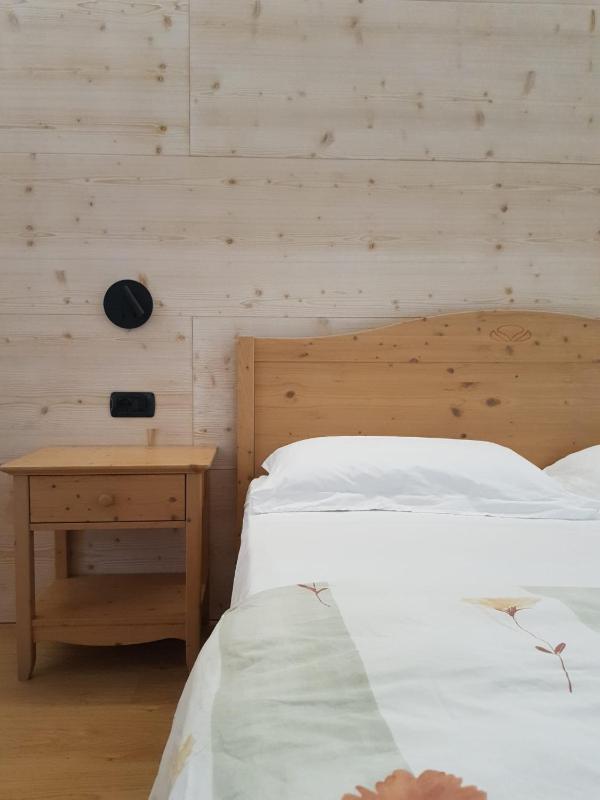 Double or Twin Room image 2