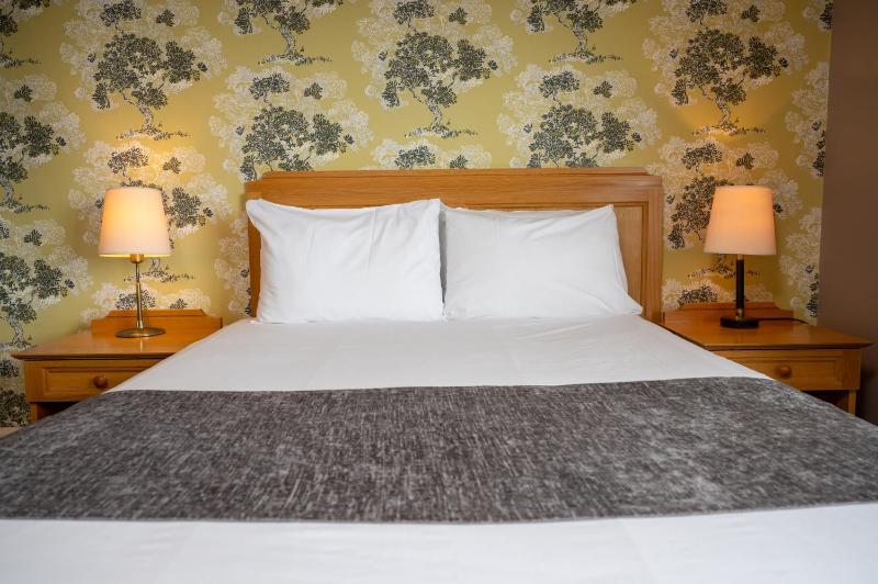 Double Room image 1