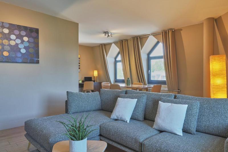 Two-Bedroom Apartment image 4
