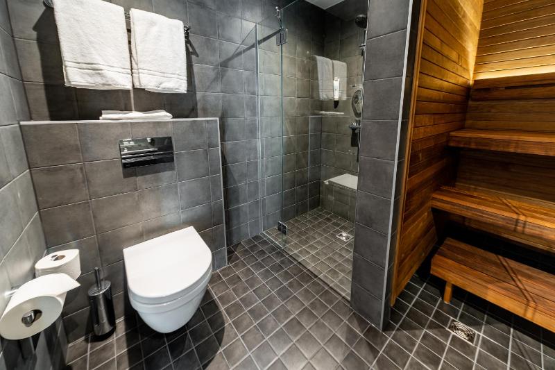 Superior Double Room with Sauna image 4