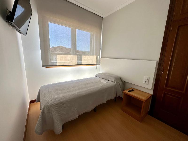 Single Room image 2