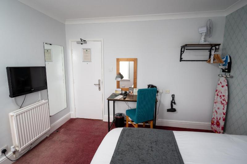 Single Room image 4